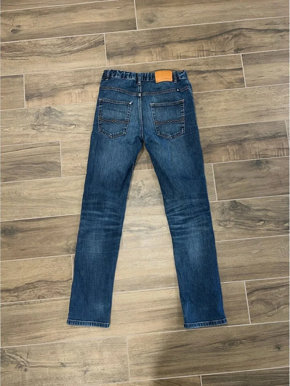 Lucky Brand boys Jeans size 18 adjustable waist FITS 28 X 30 30 X 30 OR 32 X 30